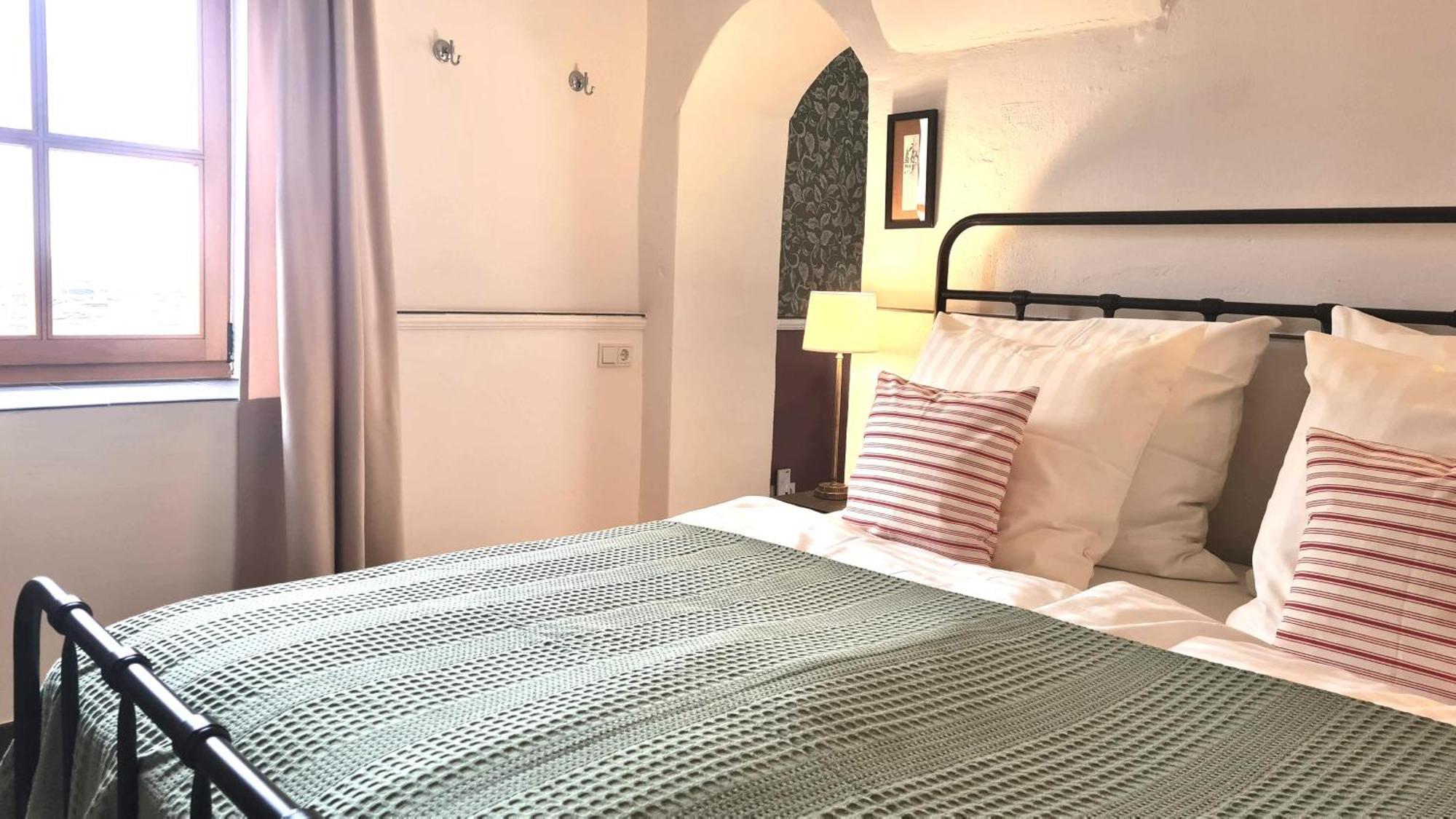 Mosel-Side Apartment ไรล์ ภายนอก รูปภาพ